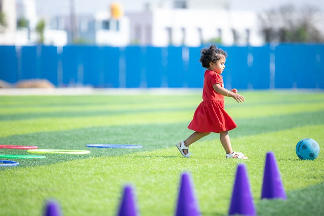 轻的黑人群 轻的黑人群